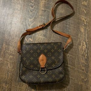 Louis Vuitton St Cloud